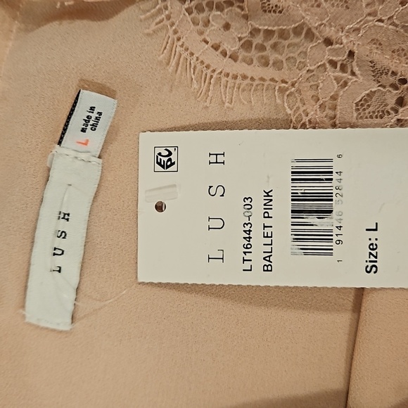 💕LUSH💕 Lace Trim V-Neck Camisole ~ Ballet Pink L NWT - Picture 8 of 9